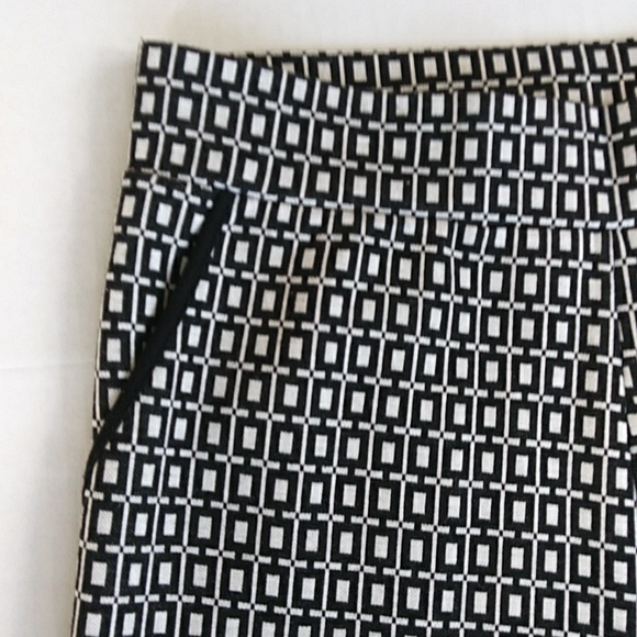 Melissa Paige Stretch Waist Viscose Blend Pants M Black White Pattern - Picture 9 of 13